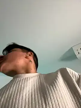 JoiDivision – webcam model profile photo Image 8