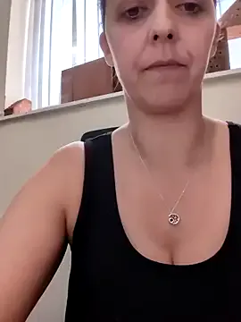 Cherry_Bootyxxxx – webcam model profile photo Image 3