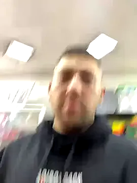 EddieAdams – webcam model profile photo Image 5