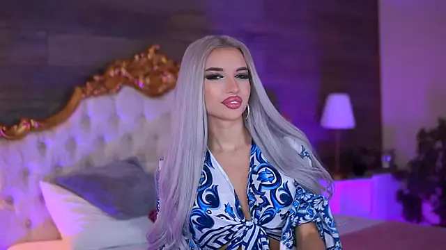 nerdynina webcam show Image 7