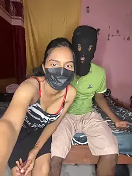 Niokii – webcam model profile photo Image 4