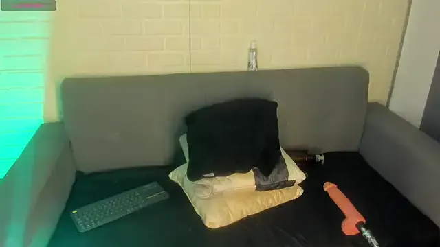 akamilasweetcm101 – webcam model profile photo Image 13