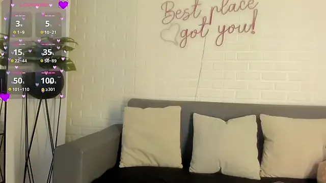 akamilasweetcm101 – webcam model profile photo Image 8