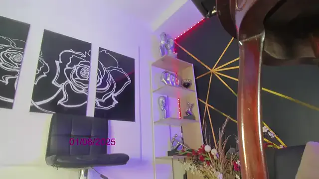 Spunstud webcam show Image 2