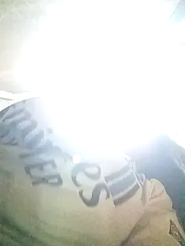 akamilasweetcm101 – webcam model profile photo Image 3