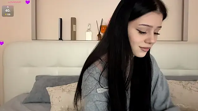 Xintrist – webcam model profile photo Image 2