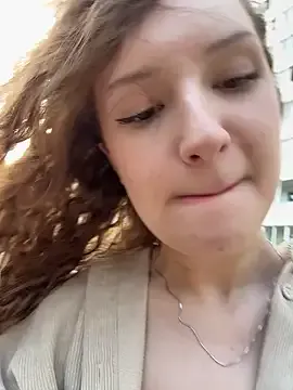 alana15 – webcam model profile photo Image 8