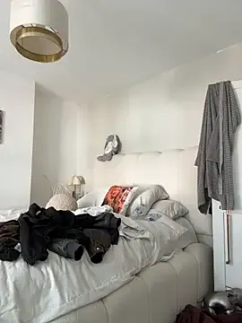 Latinadulcemami – webcam model profile photo Image 7