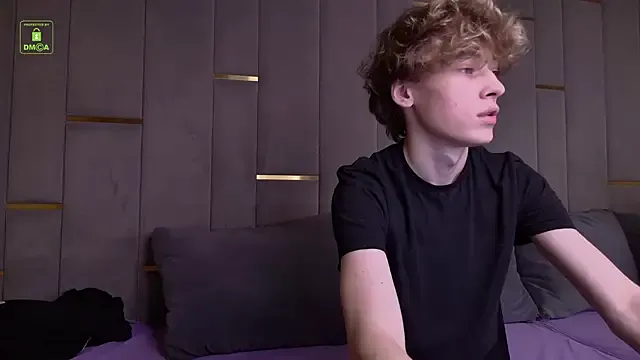 AlexandraDays – webcam model profile photo Image 3