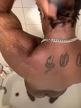 NinaMuller – webcam model profile photo Image 5