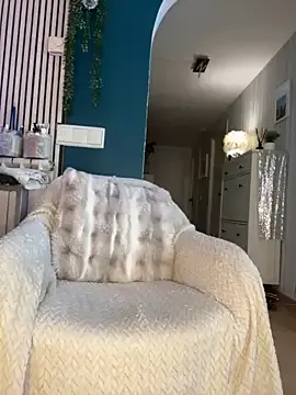 CarleeVelvet – webcam model profile photo Image 15