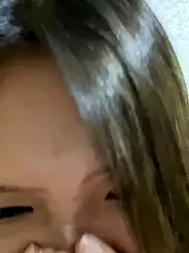 akamilasweetcm101 – webcam model profile photo Image 8