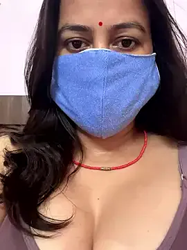 JoiDivision – webcam model profile photo Image 11