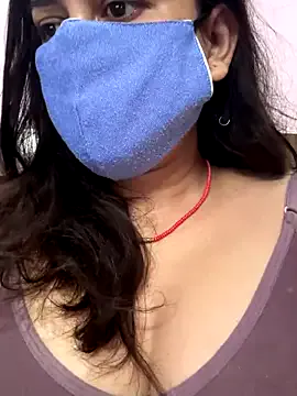 JoiDivision – webcam model profile photo Image 12