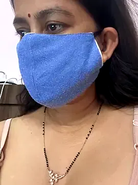 JoiDivision – webcam model profile photo Image 19