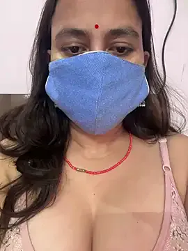 JoiDivision – webcam model profile photo Image 4