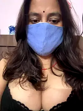 JoiDivision – webcam model profile photo Image 7