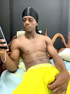 Latinadulcemami – webcam model profile photo Image 7