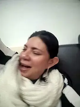 FitnesMilfy webcam show Image 3