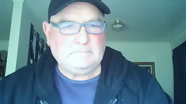 KINKYBLUEYES69 webcam show