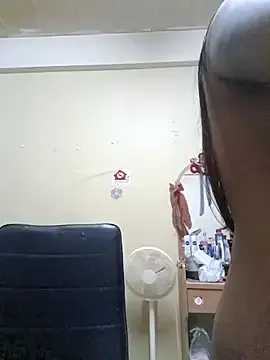 akamilasweetcm101 – webcam model profile photo Image 2