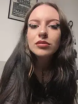 AryaMyers – webcam model profile photo Image 9