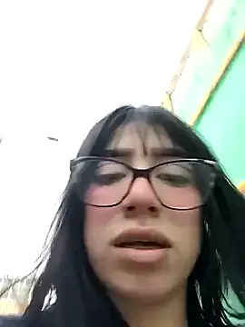 CarleeVelvet – webcam model profile photo Image 3