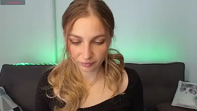 Pussycatstar – webcam model profile photo Image 5