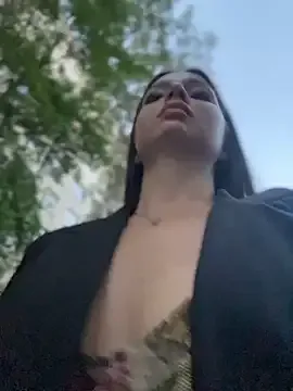 akamilasweetcm101 – webcam model profile photo Image 15