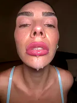 realroniraye webcam show Image 12