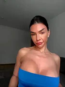 realroniraye webcam show Image 7