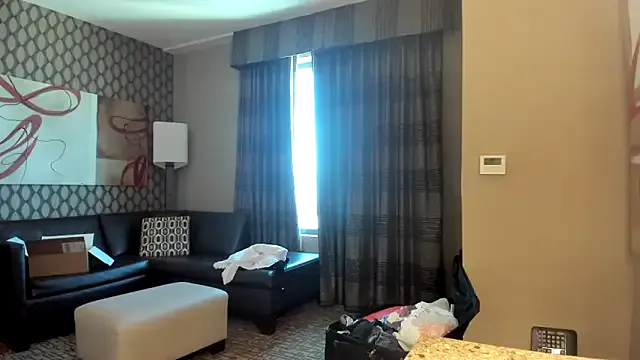 AnnMarie – webcam model profile photo Image 4