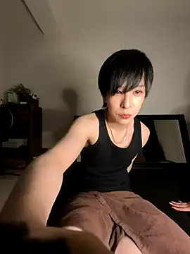 LoisLayne – webcam model profile photo Image 3