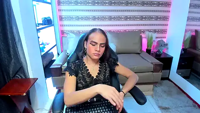 Bigsalome – webcam model profile photo Image 10