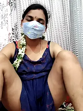 Cherry_Bootyxxxx – webcam model profile photo Image 10