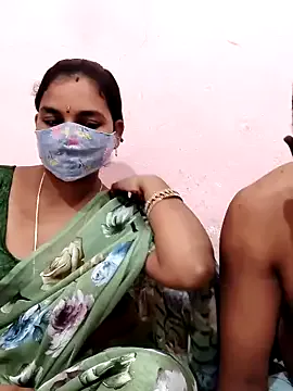 Cherry_Bootyxxxx – webcam model profile photo Image 6