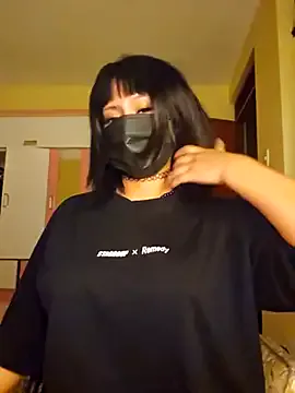 Heyjezelle – webcam model profile photo Image 10