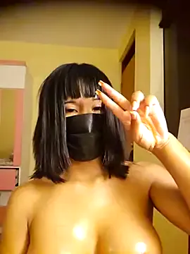 Heyjezelle – webcam model profile photo Image 3