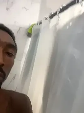 LedaBun – webcam model profile photo Image 17