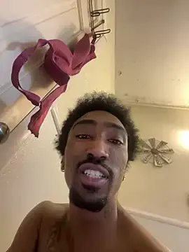 LedaBun – webcam model profile photo Image 3