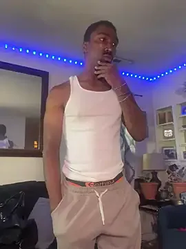 LedaBun – webcam model profile photo Image 8