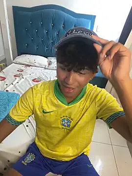 Luna_Sanders – webcam model profile photo Image 12