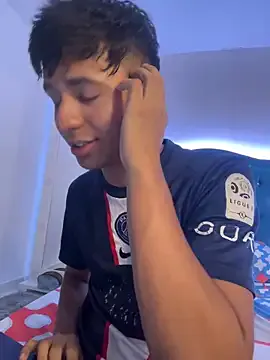 Luna_Sanders – webcam model profile photo Image 3