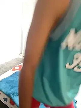 Luna_Sanders – webcam model profile photo Image 5