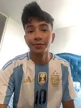 Luna_Sanders – webcam model profile photo Image 6