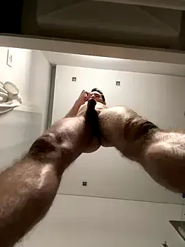 NinnaCurly – webcam model profile photo Image 3