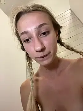 Doutei-Sayonara – webcam model profile photo Image 12