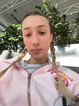 Doutei-Sayonara – webcam model profile photo Image 16