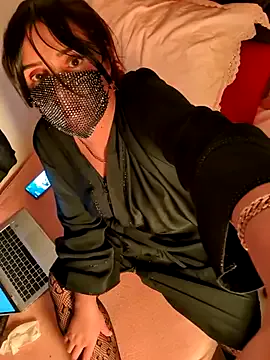 CarleeVelvet – webcam model profile photo Image 18