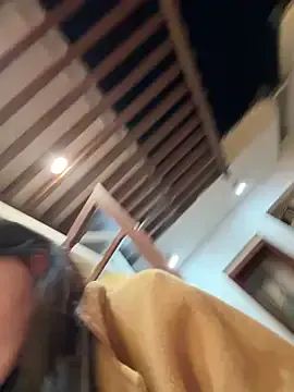 MissDesi webcam show Image 12